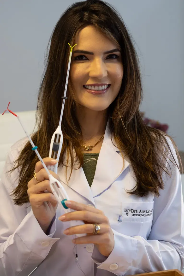 Dra. Ana Clara Luz, ginecologista e obstetra em Belo Horizonte
